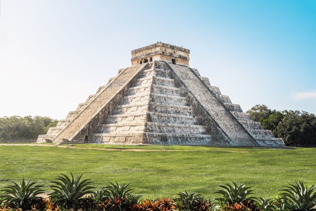 Mayan Temple pyramid of Kukulkan, - Chichen Itza, Yucatan, Mexico